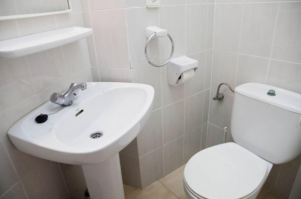 Suncoast Ibiza Hotel - Adults Only photo 3