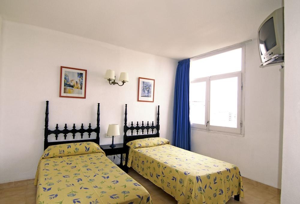 Suncoast Ibiza Hotel - Adults Only photo 4