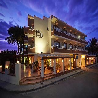 Lux Isla photo 4