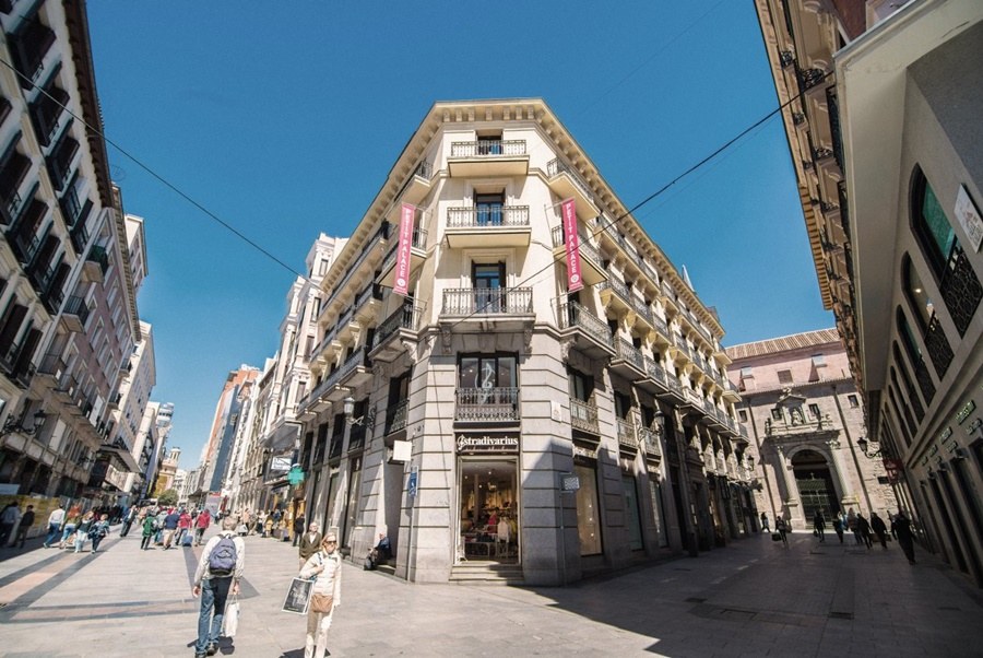 PETIT PALACE PRECIADOS