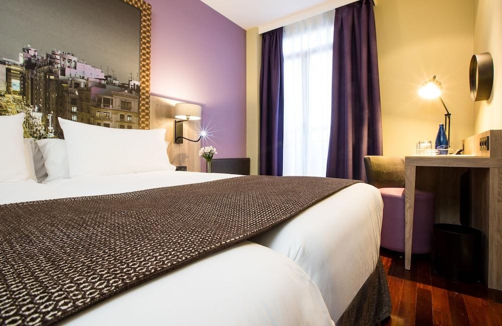 LEONARDO HOTEL MADRID CITY CENTER photo 4
