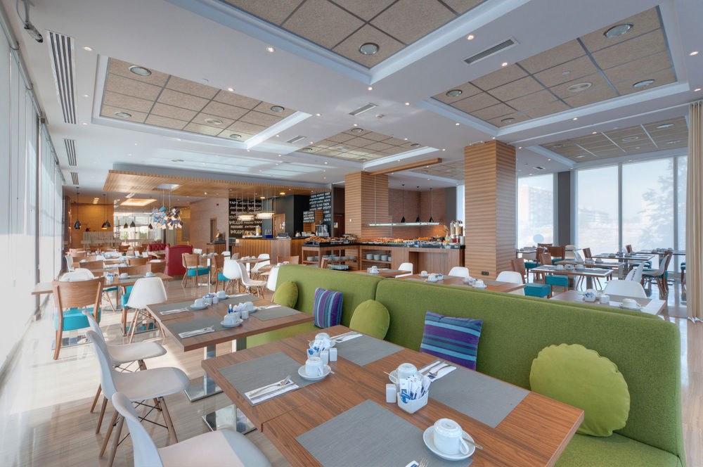 Hotel Madrid Chamartín Affiliated by Meliá