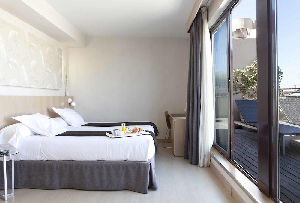 Hotel Opera photo 2
