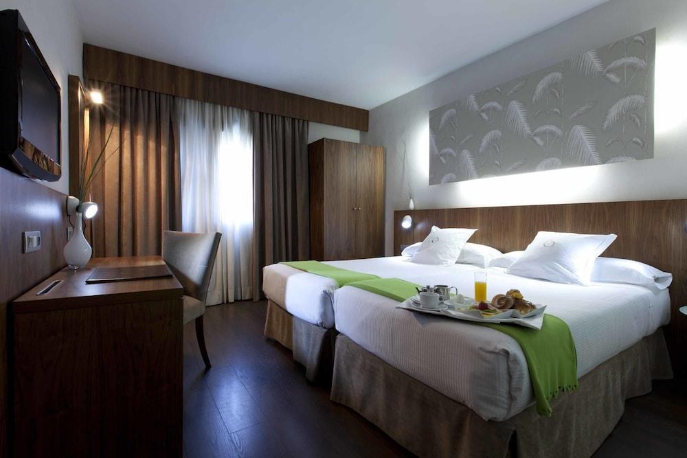 Hotel Opera photo 3