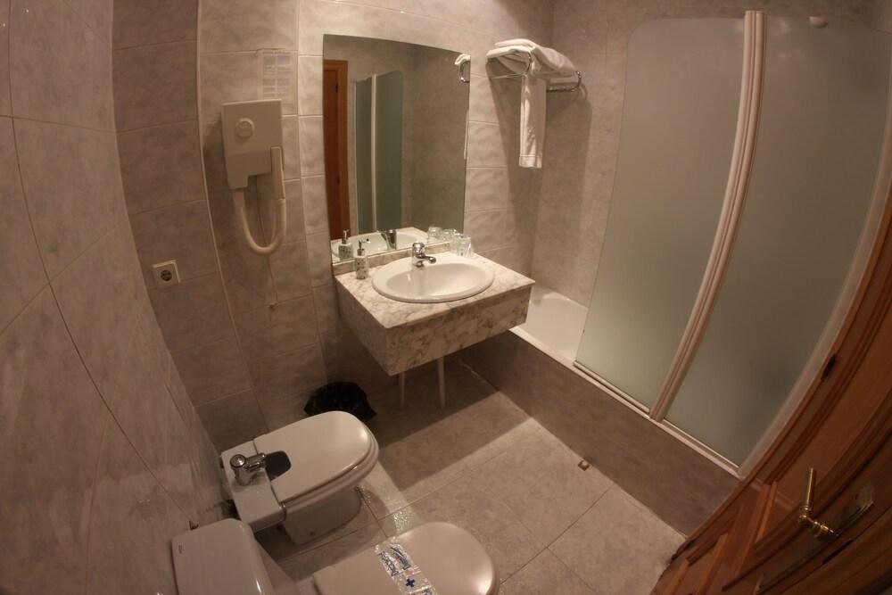 Hotel Matilde by gaiarooms photo 3
