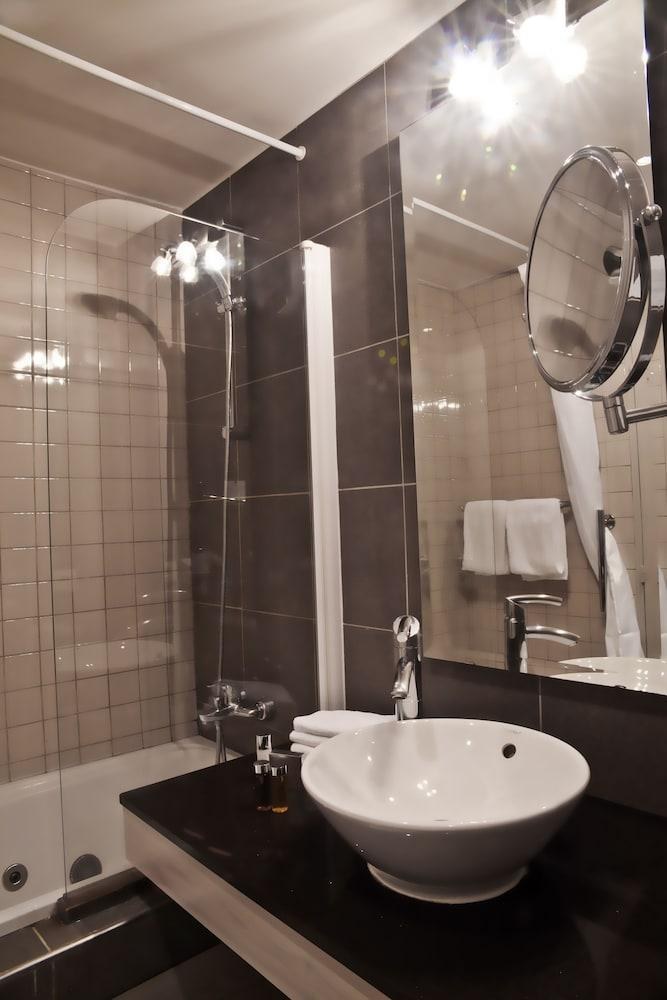 Maisons du Monde Hotel & Suites Marseille photo 4
