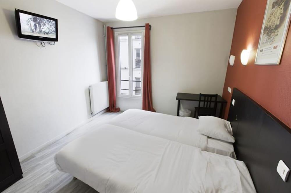Merryl Hotel photo 2
