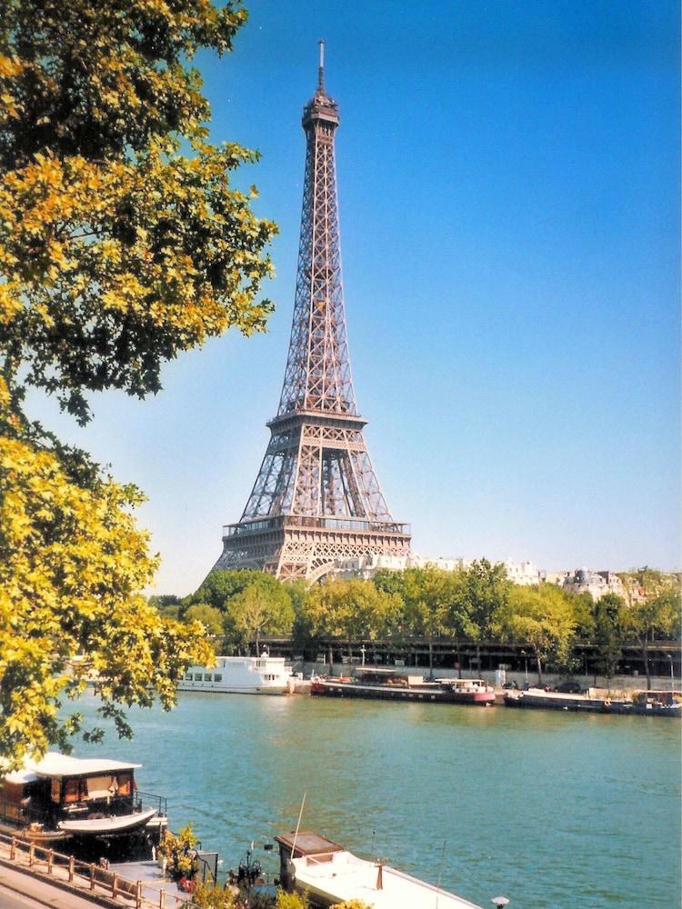 CAMPANILE PARIS 15 - TOUR EIFFEL photo 4