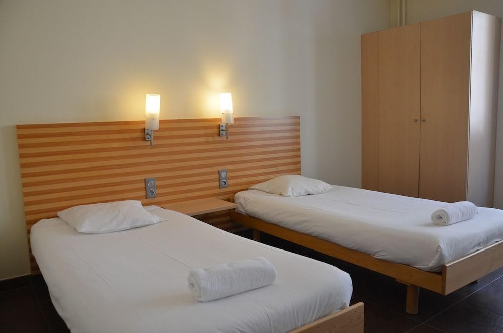 Ibis Styles Strasbourg Centre République photo 2
