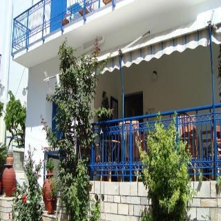 Vakhos Hotel