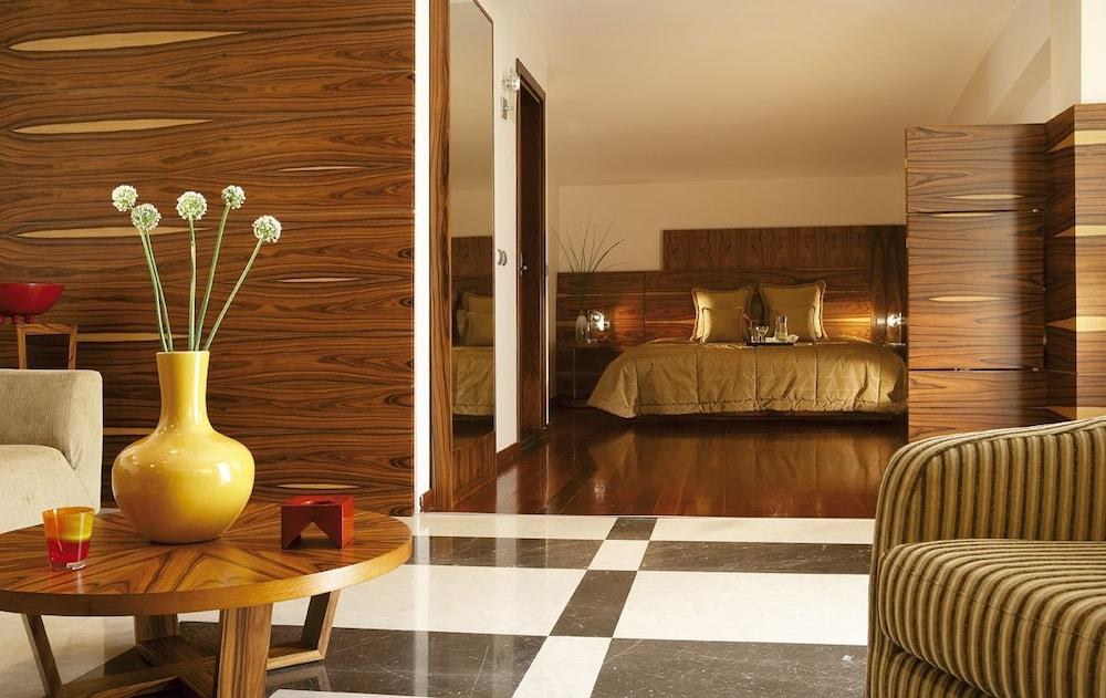 Porto Palace photo 2