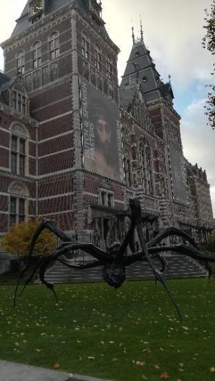 Hotel Van Gogh photo 2