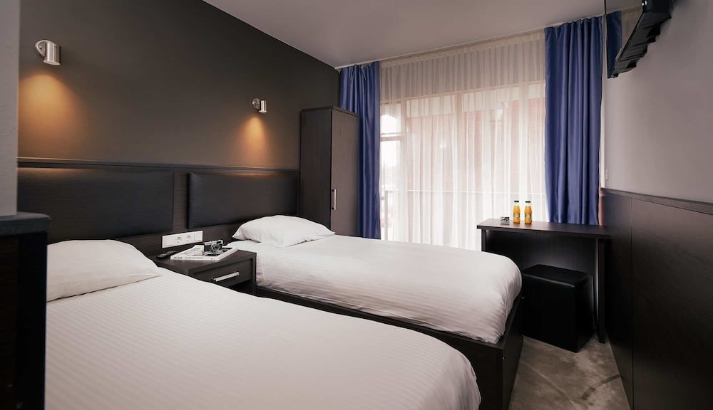 BELFORT HOTEL AMSTERDAM photo 2