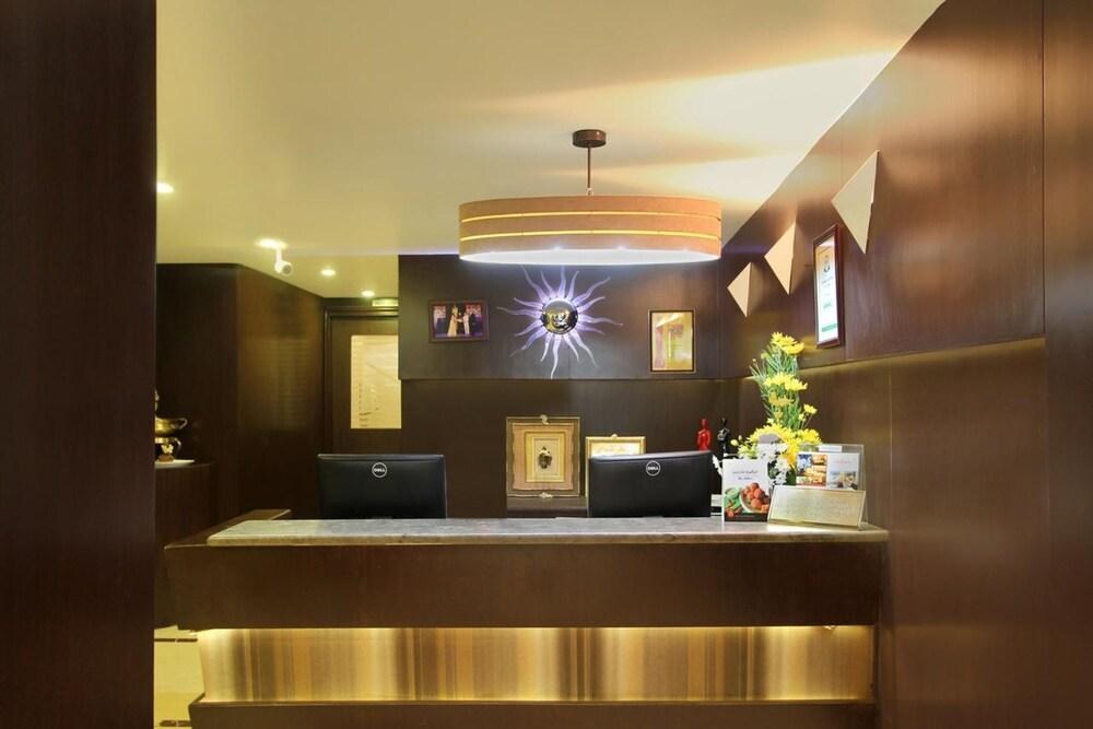 Nandhana Grand photo 3