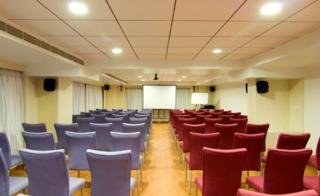 Iris - The Business Hotel and Spa photo 1