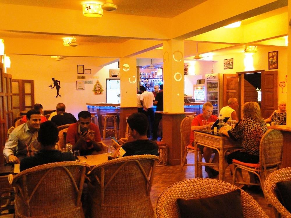 Ruffles Beach Resort photo 2