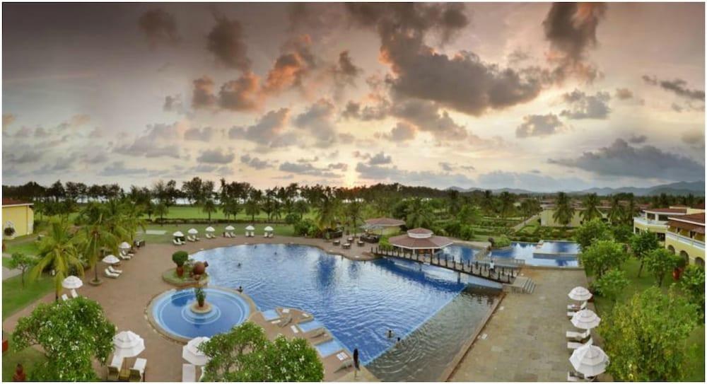 The Lalit Golf & Spa Resort Goa photo 4