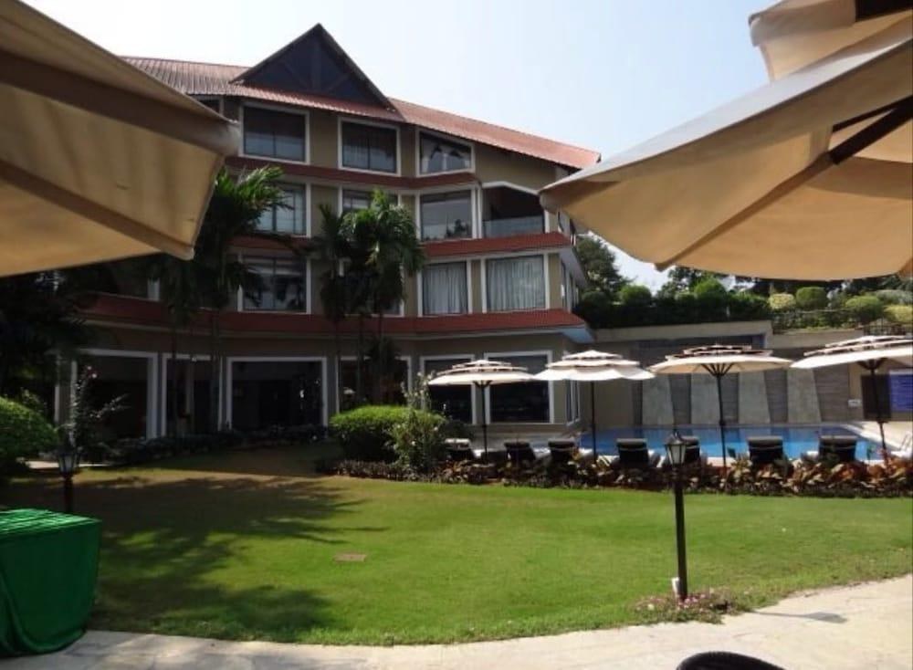 The Crown Goa photo 2