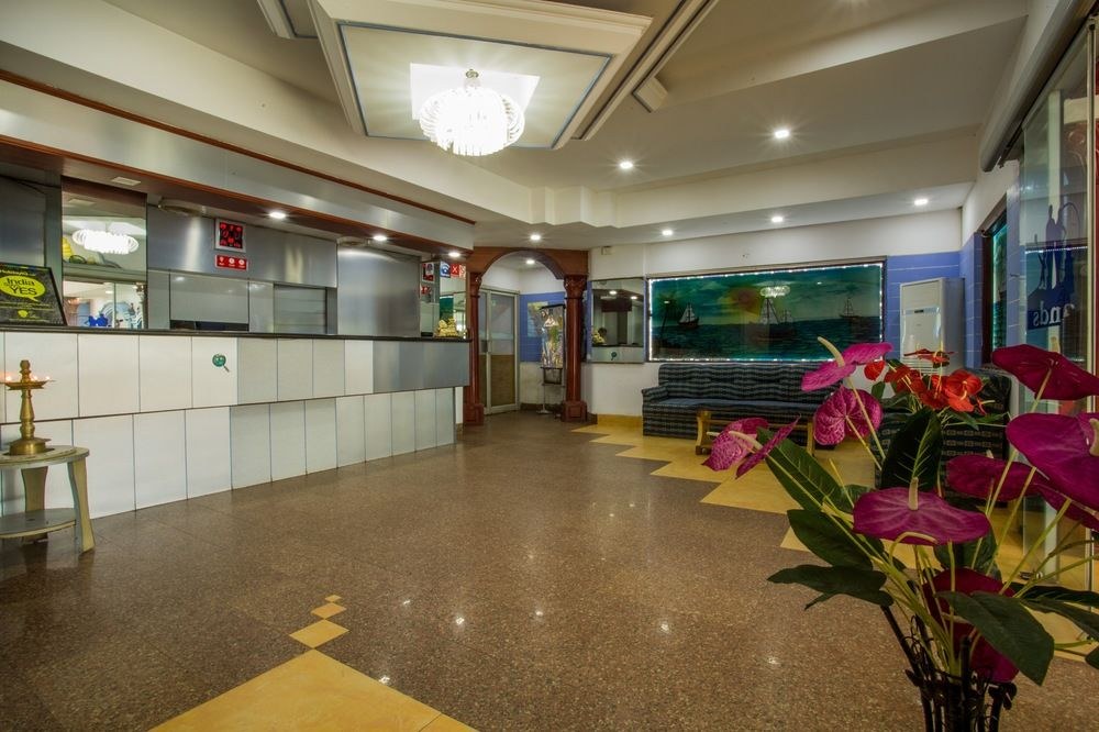 SILVER SANDS BEACH RESORT photo 3