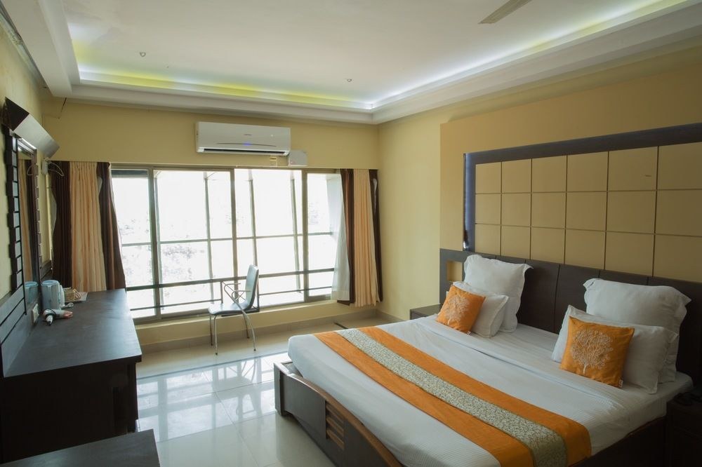 SILVER SANDS BEACH RESORT photo 4