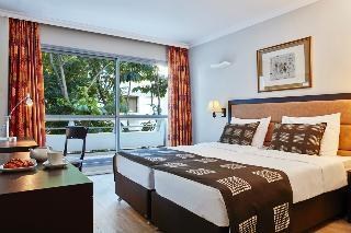 Kfar Maccabiah Hotel and Premium Suites photo 2