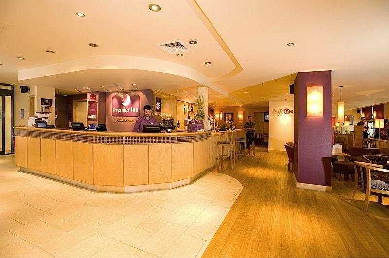 Premier Inn Premier Inn Belfast City Centre Alfred St photo 2
