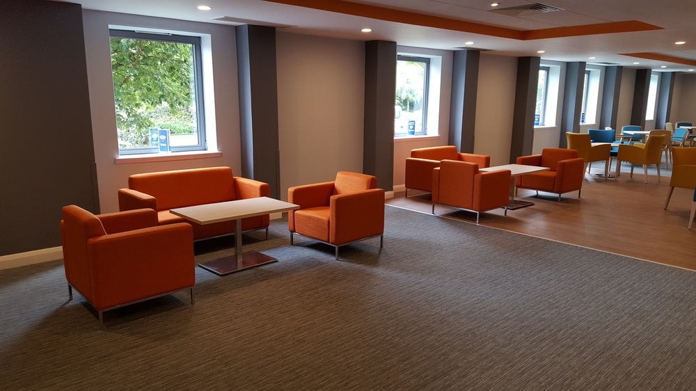 Holiday Inn  Express Birmingham Castle Bromwich photo 1