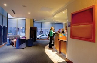Premier Inn Edinburgh City Centre Lauriston Place