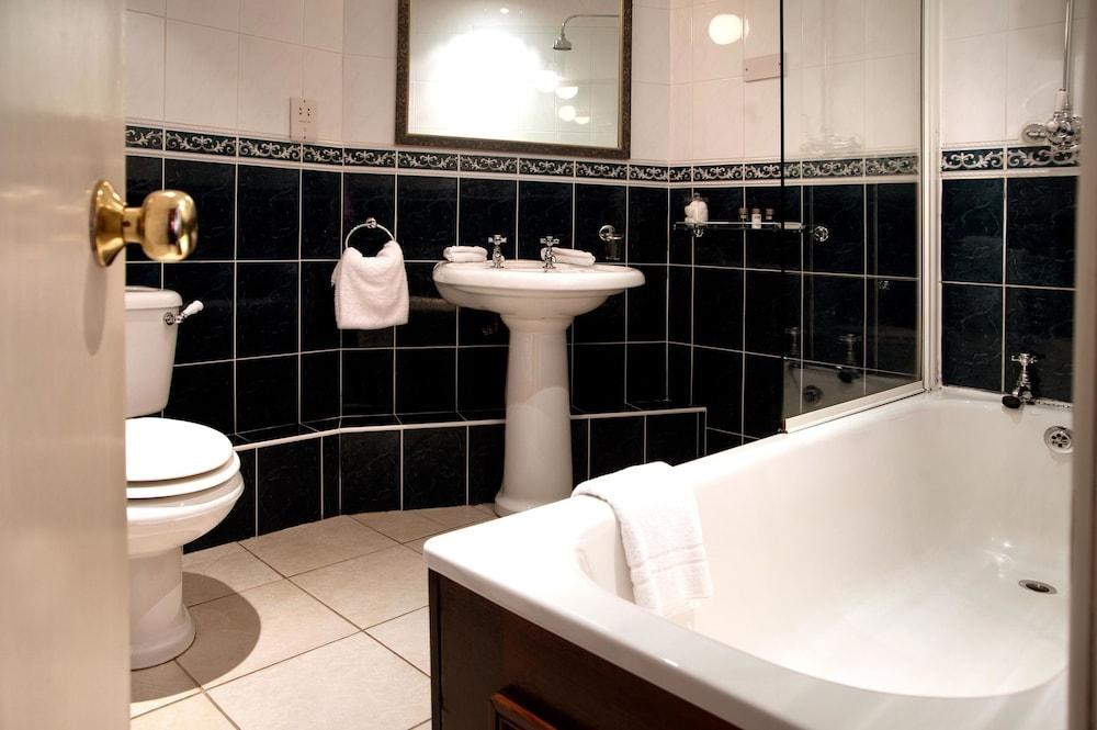 Dalhousie Castle Hotel & Aqua SPA photo 3