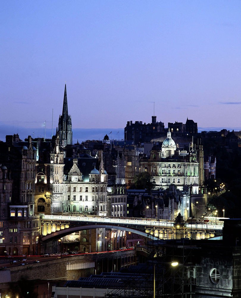 Holiday Inn Express - Edinburgh City Centre photo 1