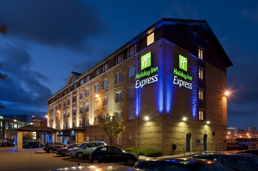 Holiday Inn Express Edinburgh - Leith Waterfront photo 1