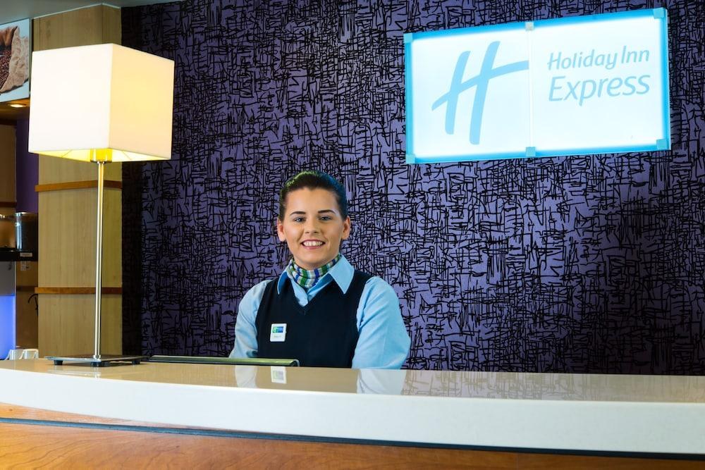Holiday Inn Express Glasgow City Riverside photo 4