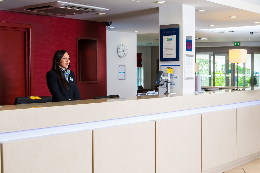 Holiday Inn Express Glasgow Airport photo 1