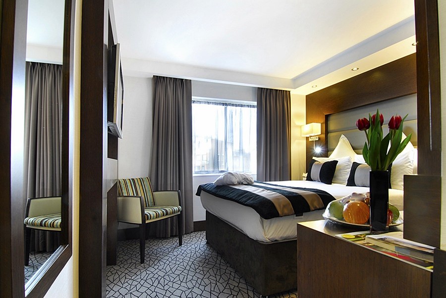 PARK GRAND LONDON KENSINGTON photo 2