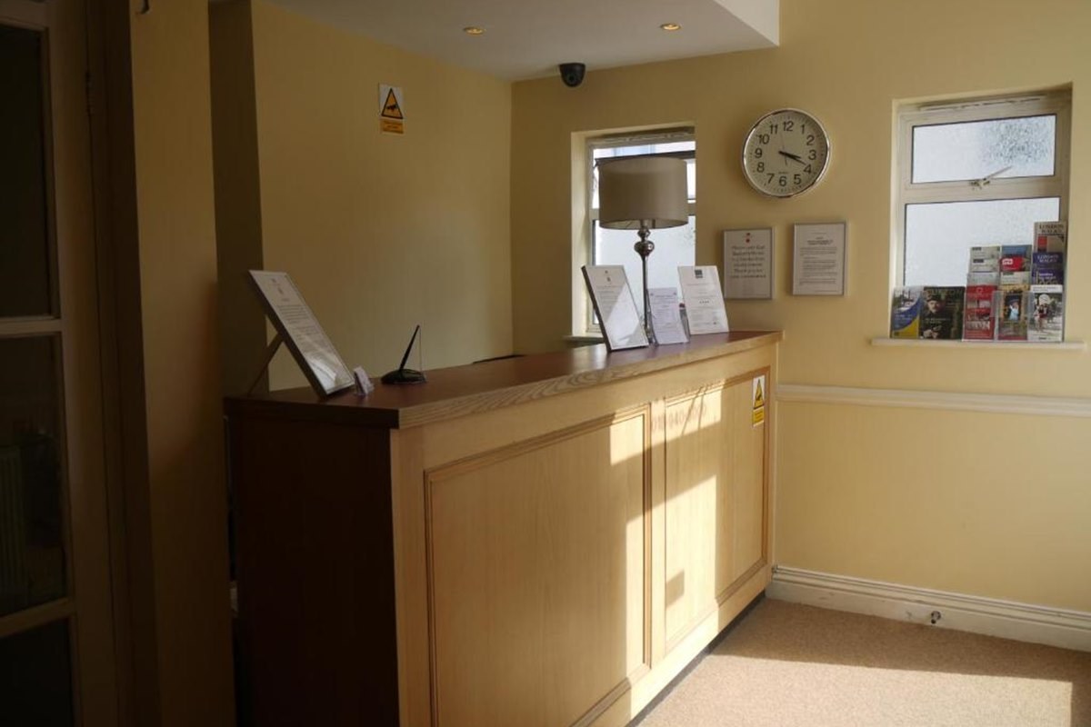 SHANDON HOUSE photo 4