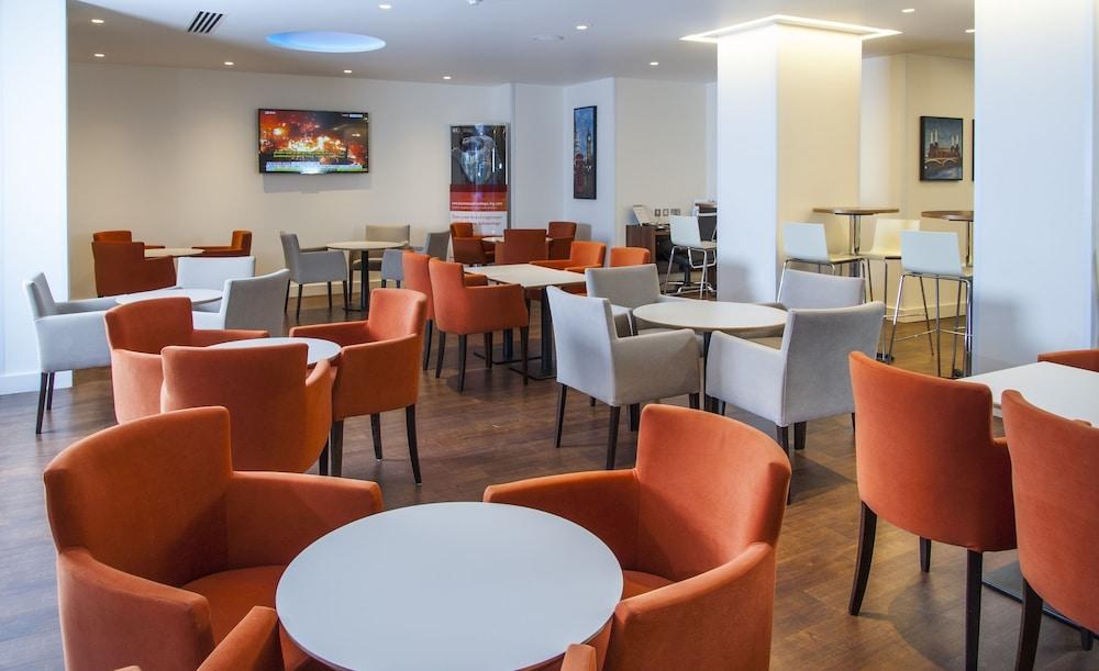Holiday Inn Express London - Vauxhall Nine Elms photo 4