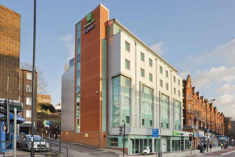 Holiday Inn Express London Swiss Cottage