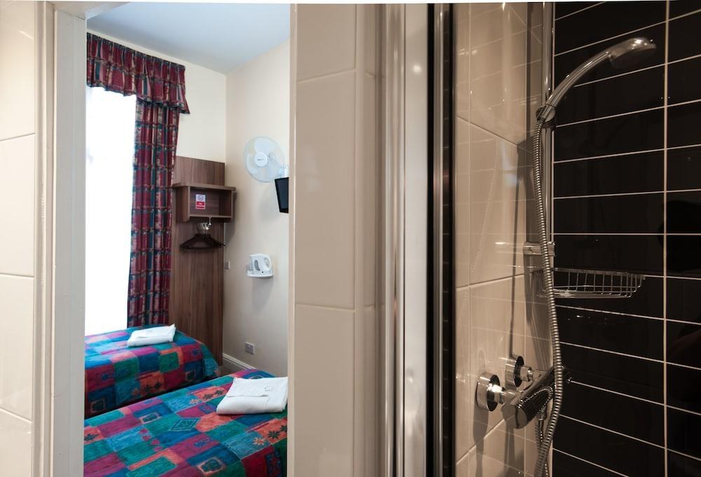 Dover Hotel photo 4