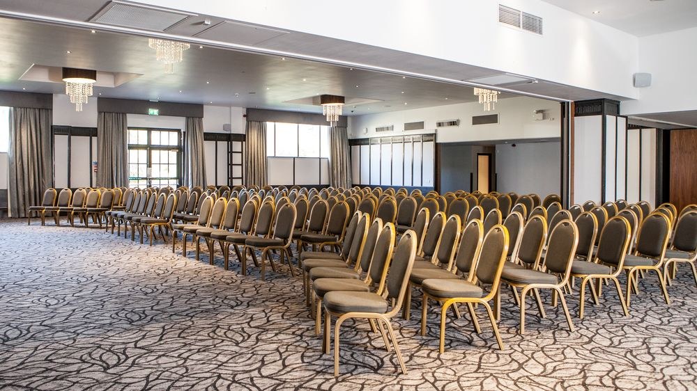 Felbridge Gatwick Hotel & Spa
