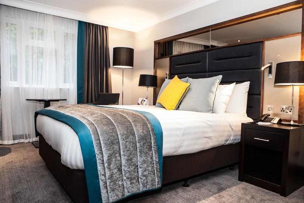 Felbridge Gatwick Hotel & Spa photo 3