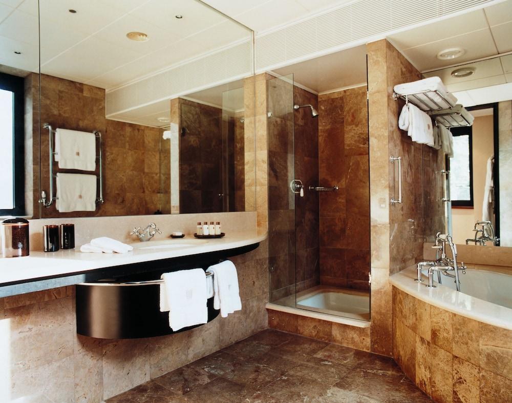 COMO The Halkin photo 3