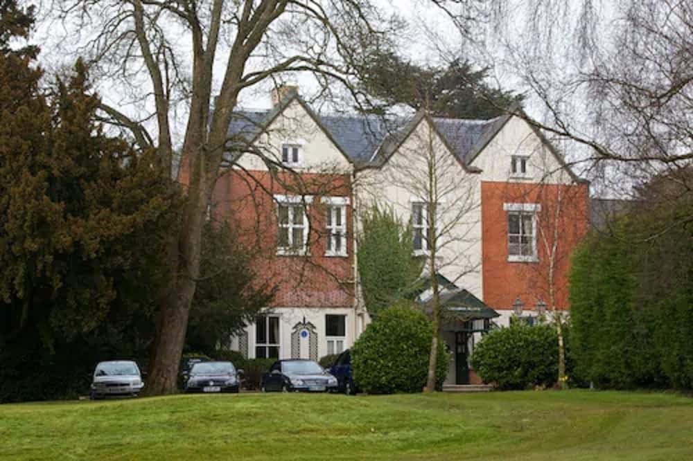 Coulsdon Manor and Golf Club photo 2