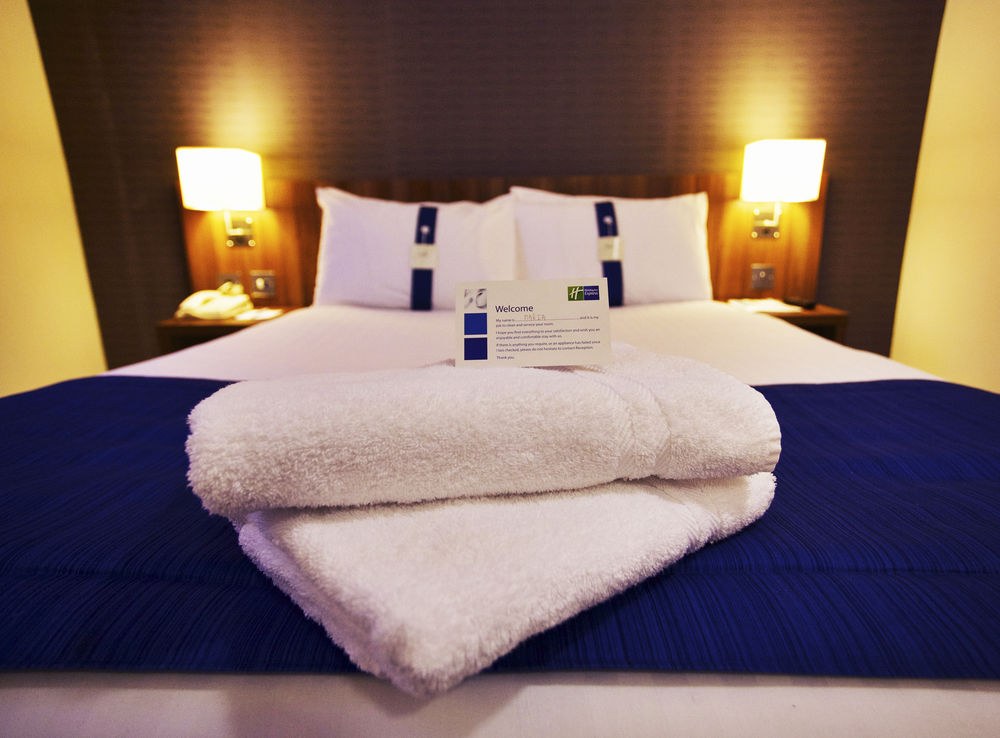 Holiday Inn Express London Victoria photo 1