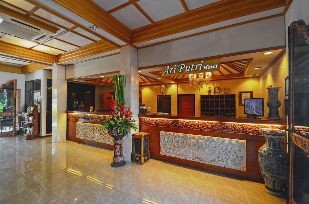 Ari Putri Hotel photo 3