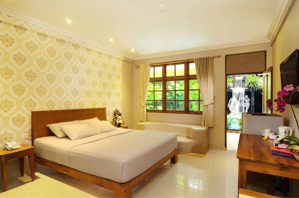 Green Garden Hotel