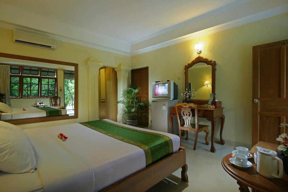 Green Garden Hotel photo 2