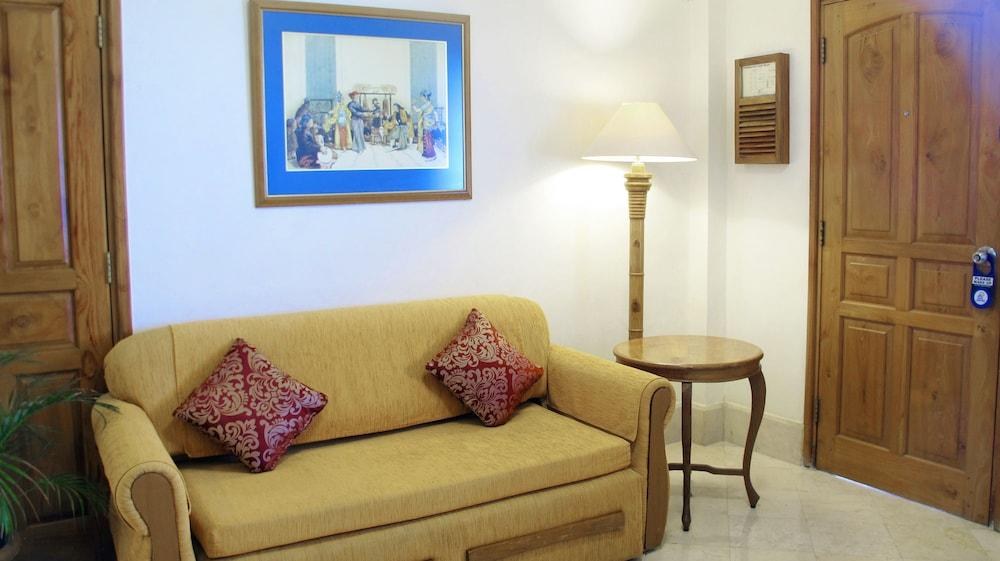 Apart-Hotel CLUB BALI FAMILY SUITES photo 4