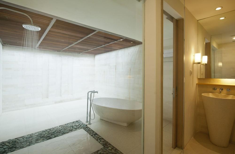 Holiday Inn Resort Baruna Bali photo 3