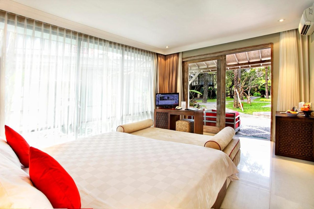 SEGARA VILLAGE HOTEL photo 2