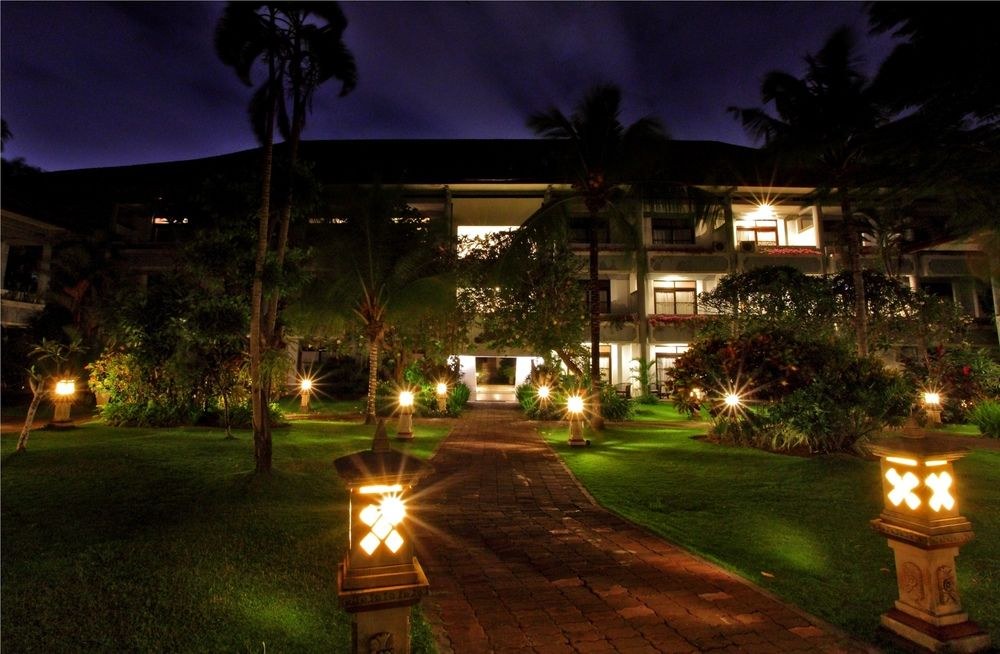 Puri Saron Seminyak photo 1